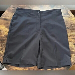 Coral Bay Golf | ladies flat front golf shorts. Size: 12​